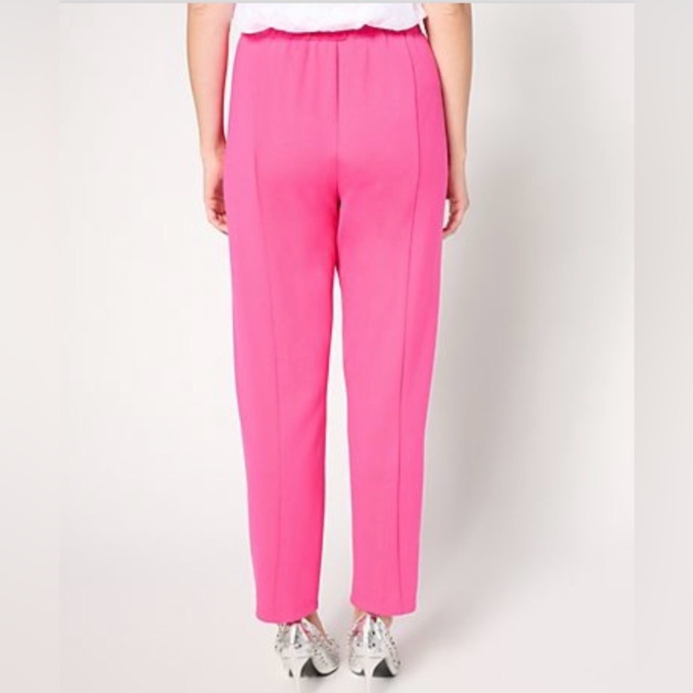 Stacy London Regular Ponte Lantern Pant - Medium (or size 10-12) Fuchsia - Picture 2 of 4